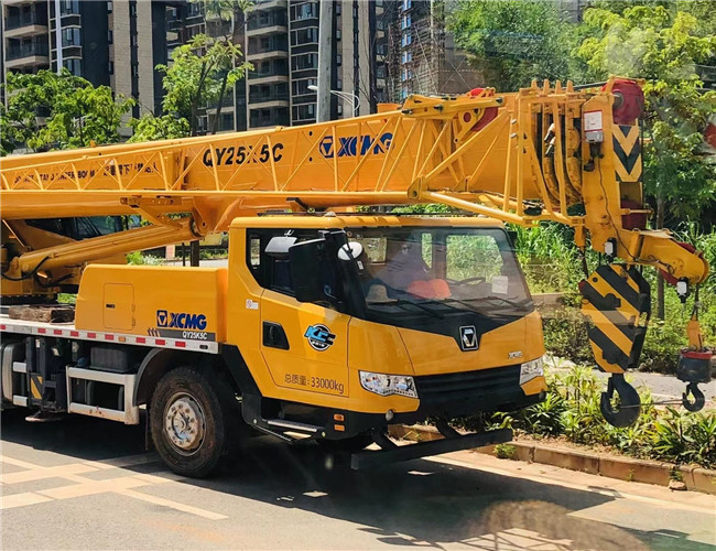 平凉市大件设备吊装租赁吊车