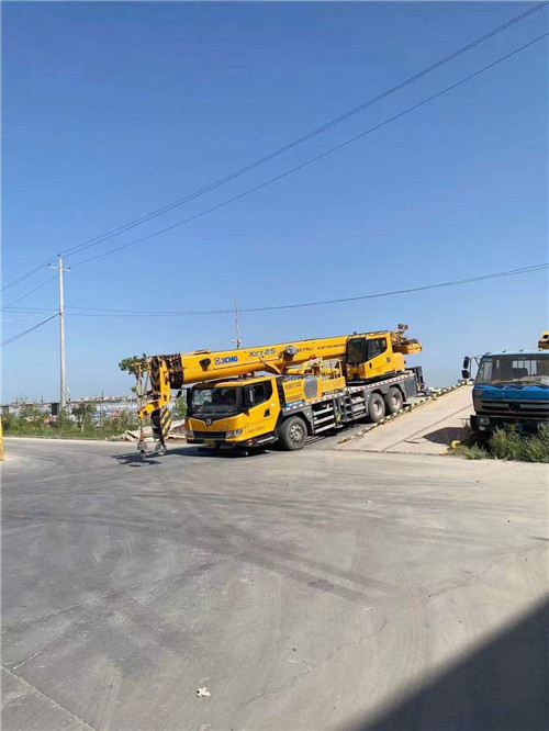 平凉市吊车作业时，可能会产生哪些额外收费项目？